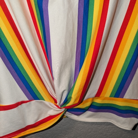 Marci Rainbow Stripe Top size Large - Picture 4 of 15